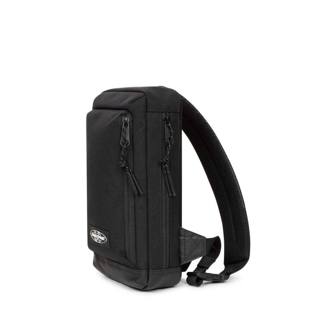 Eastpak Icon Sling On Black Umhängetasche