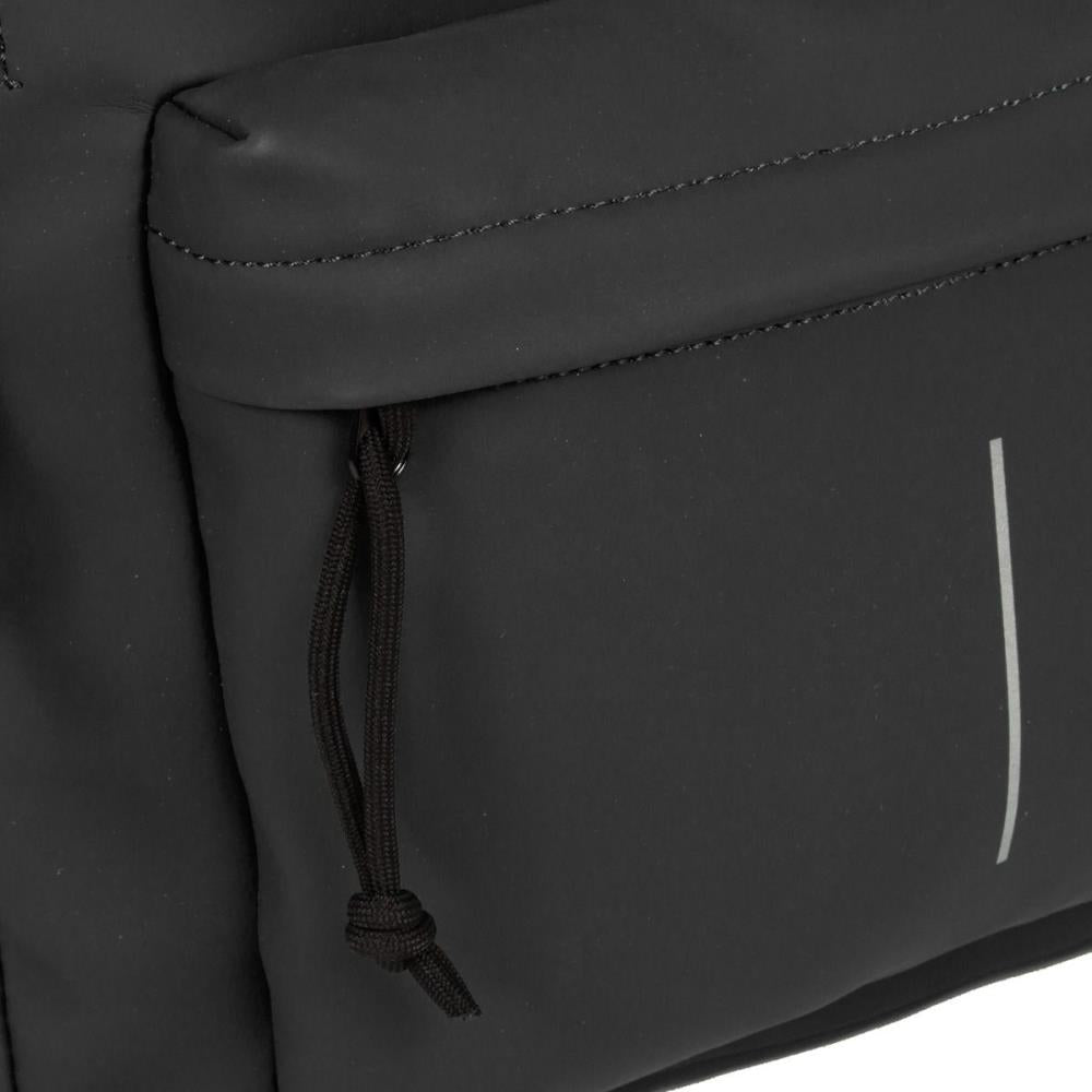 New Rebels Mart Black Handel Rucksack