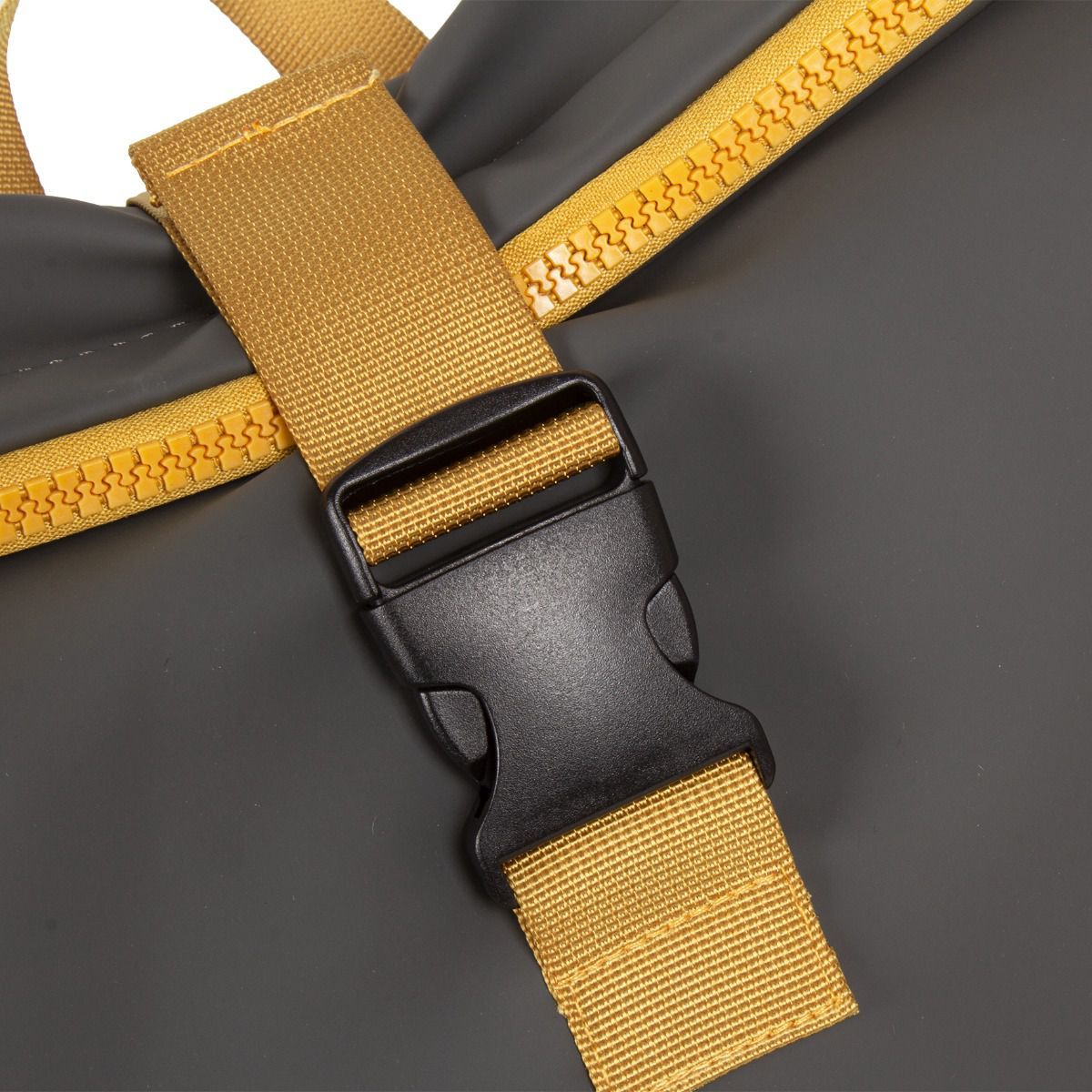 New Rebels Tim Antracite Occur Rol Rucksack 16 l