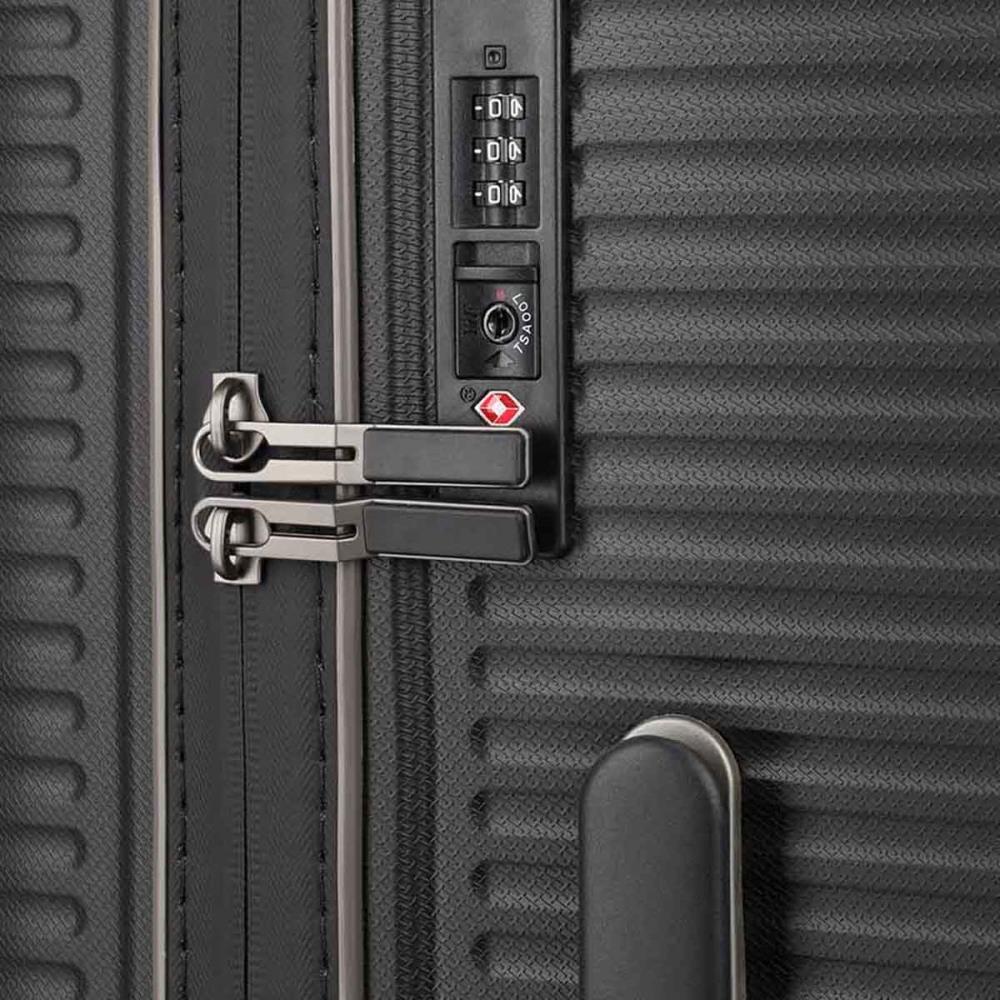 Travelite Roomer Trunk Schwarz 4-Doppelrollen Trolley M 66cm