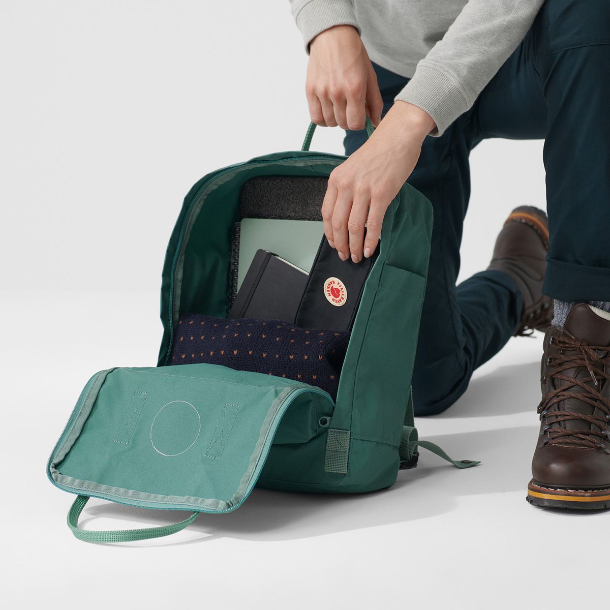 Fjällräven Kanken Frost Green Rucksack