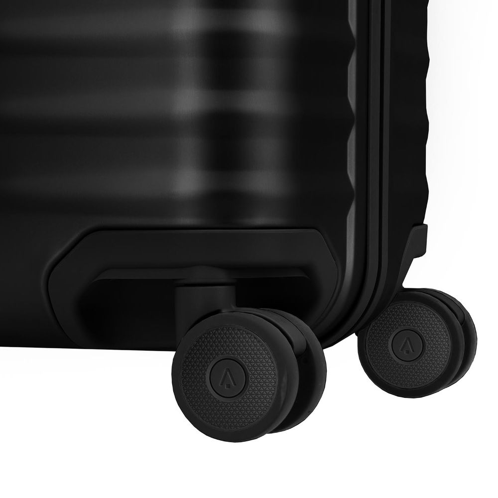 Titan Eternity Black Trolley S23 55 cm