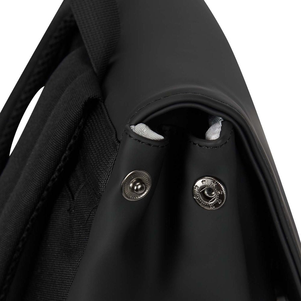 New Rebels Omar Lincoln Black Rucksack