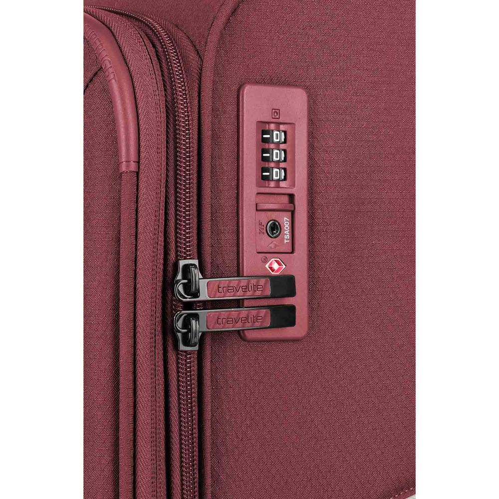 Travelite Skaii Red 4-Rollen Trolley S 55cm