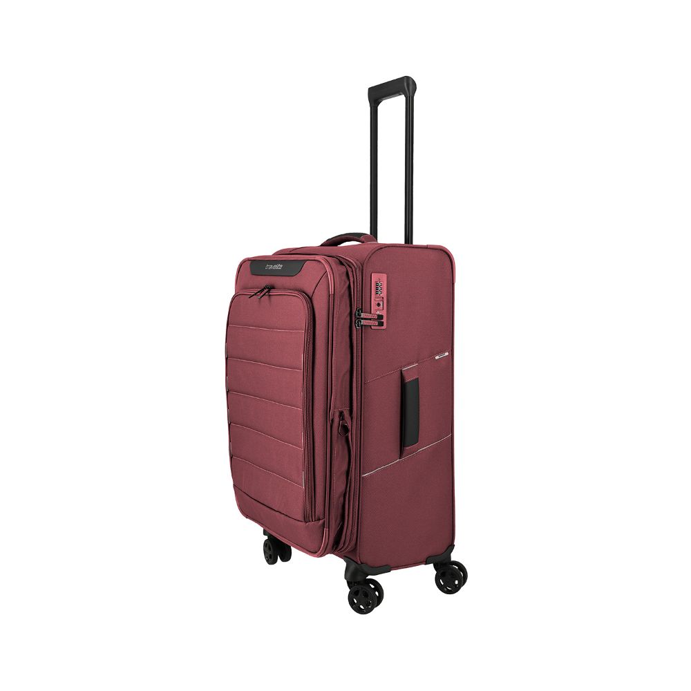 Travelite Skaii Red 4-Rollen Trolley M 67cm