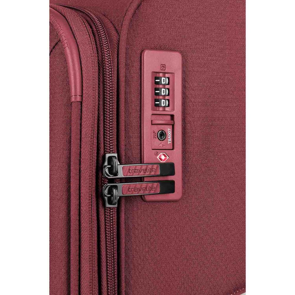 Travelite Skaii Red 4-Rollen Trolley M 67cm