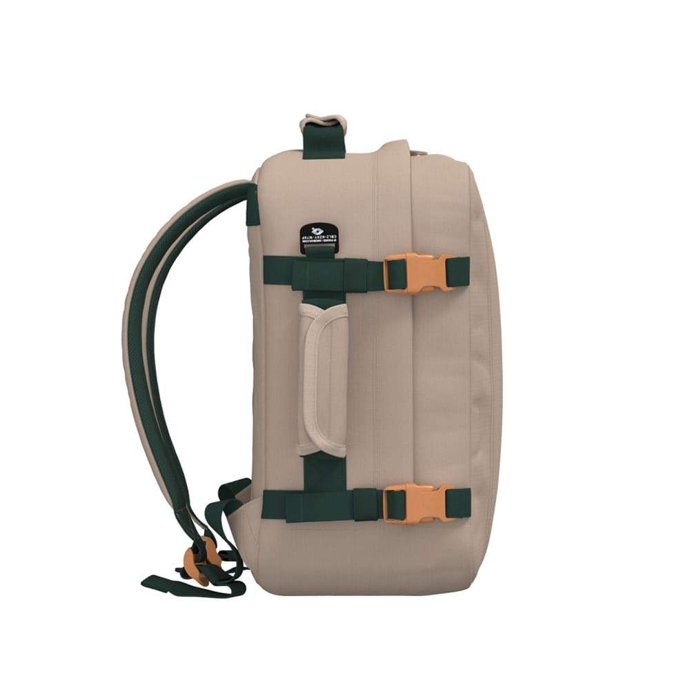 Cabin Zero Classic 28L Cebu Sands Reiserucksack