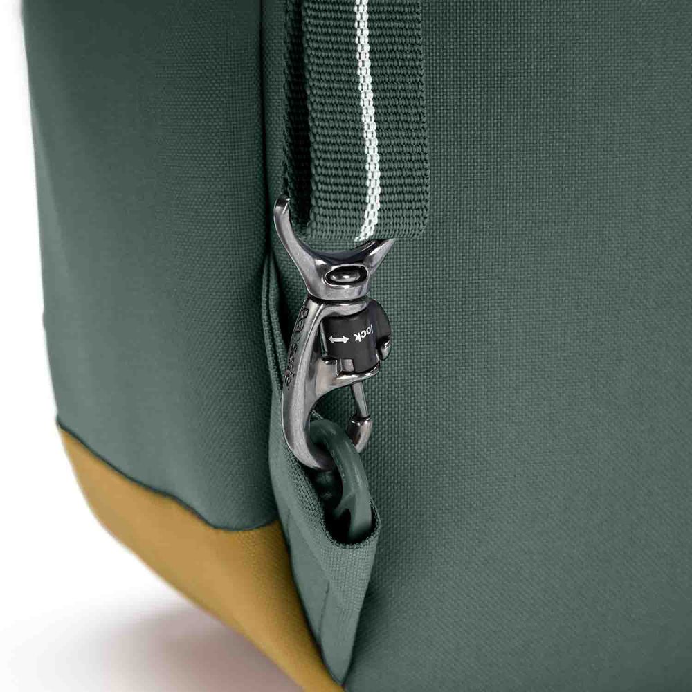 Pacsafe GO Spruce Green Anti-Theft Rucksack 15 l