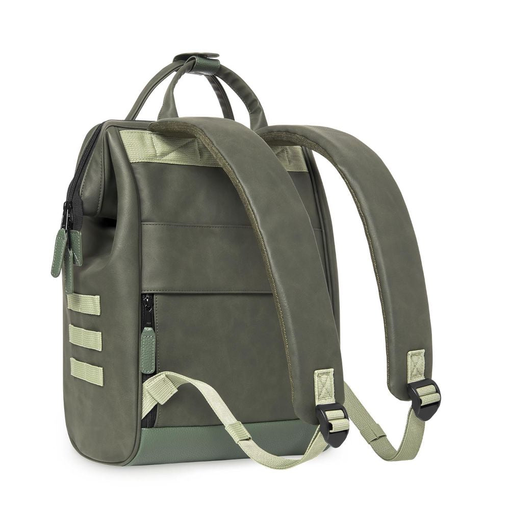 Cabaia Adventurer M Busan